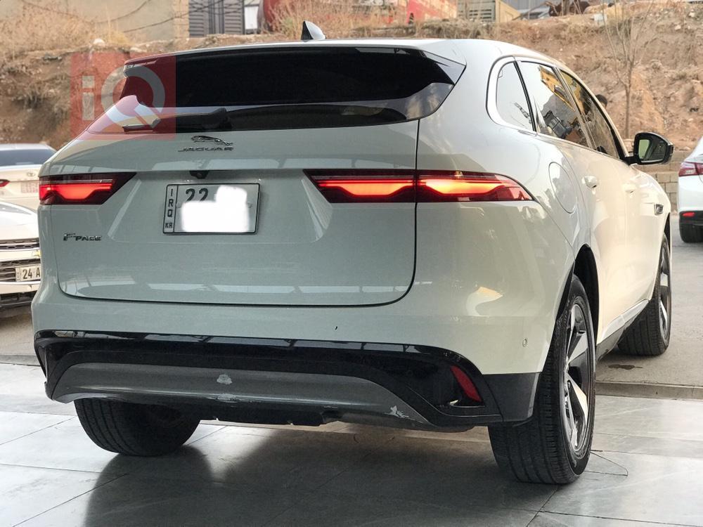 جاگوار F-Pace